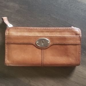 FOSSIL Wallet